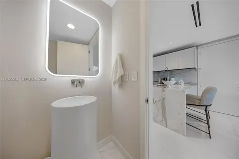 10201 Collins Avenue Bal Harbour FL 33154
