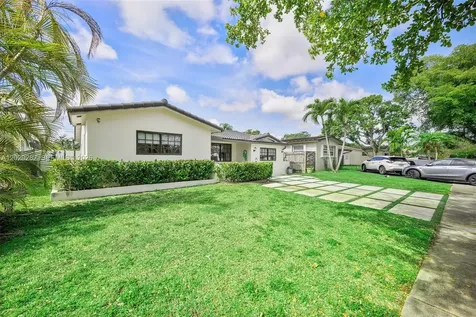 4208 Monroe Street Hollywood FL 33021