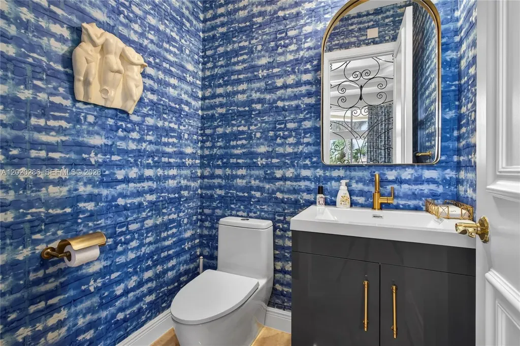 110 Abondance Drive Palm Beach Gardens FL 33410