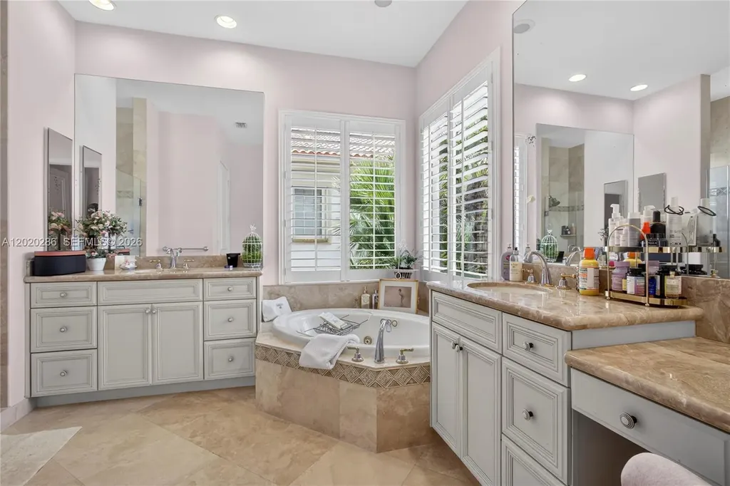 110 Abondance Drive Palm Beach Gardens FL 33410