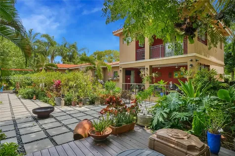 6291 SW 50th Street Miami FL 33155