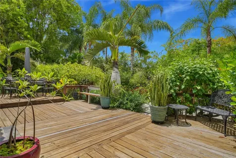 6291 SW 50th Street Miami FL 33155
