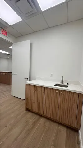 800 N Federal Highway Hallandale Beach FL 33009