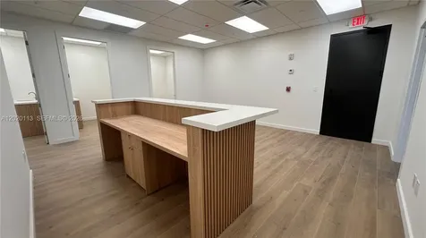 800 N Federal Highway Hallandale Beach FL 33009