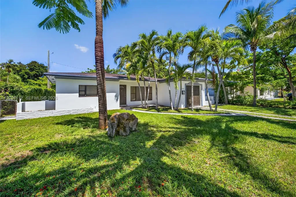 17150 NE 18th Avenue North Miami Beach FL 33162