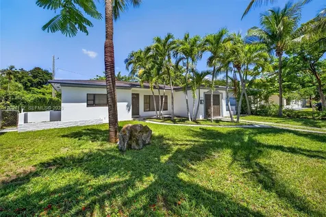 17150 NE 18th Avenue North Miami Beach FL 33162