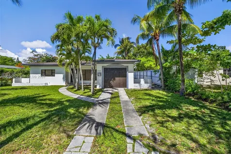 17150 NE 18th Avenue North Miami Beach FL 33162