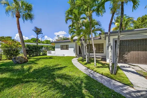 17150 NE 18th Avenue North Miami Beach FL 33162