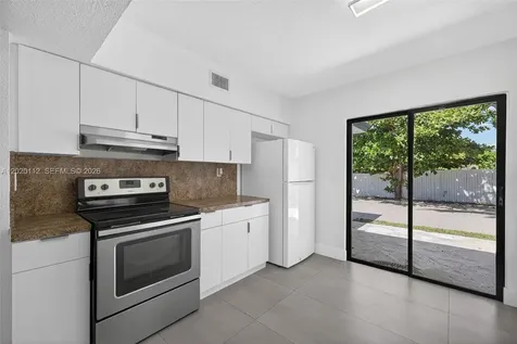 17150 NE 18th Avenue North Miami Beach FL 33162