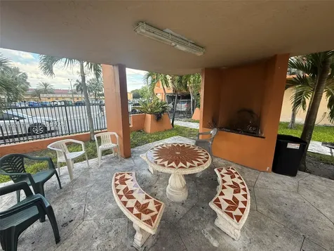 6780 W 2nd Court Hialeah FL 33012