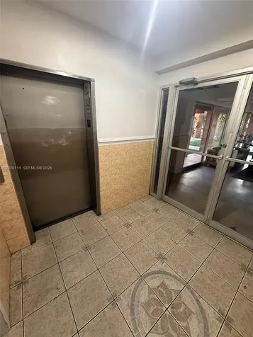 6780 W 2nd Court Hialeah FL 33012