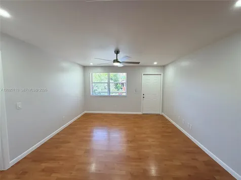 716 NW 103rd Terrace Pembroke Pines FL 33026