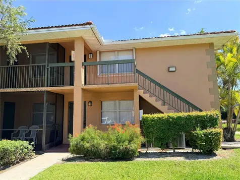 716 NW 103rd Terrace Pembroke Pines FL 33026