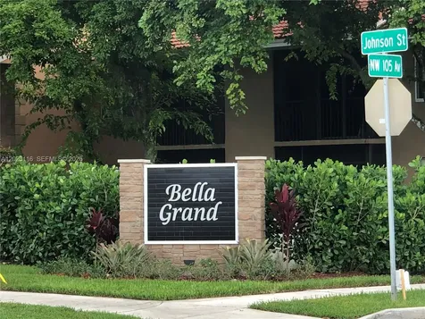 716 NW 103rd Terrace Pembroke Pines FL 33026