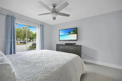 13946 SW 91st Terrace Miami FL 33186