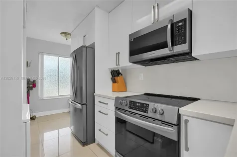 13946 SW 91st Terrace Miami FL 33186