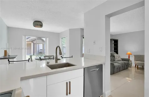 13946 SW 91st Terrace Miami FL 33186