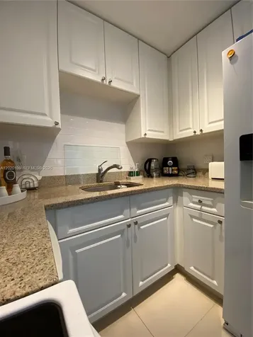 5050 NW 7th Street Miami FL 33126