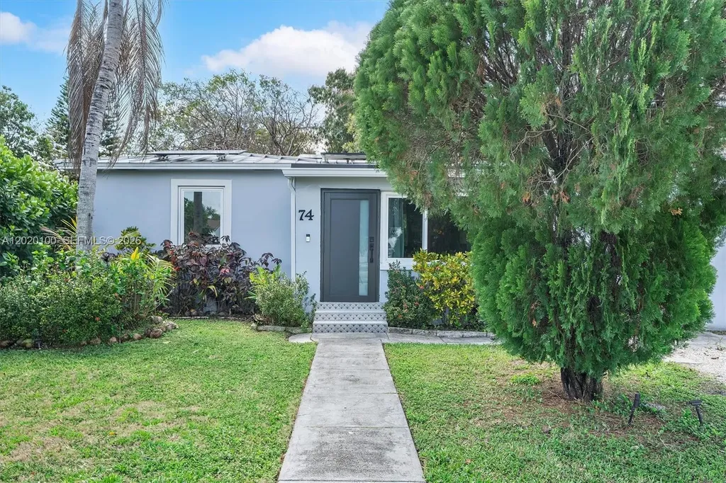 74 NW 117th Street Miami FL 33168
