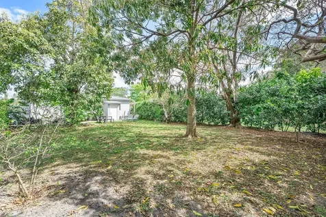 74 NW 117th Street Miami FL 33168