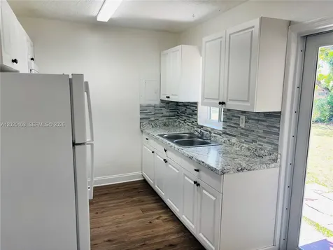 9820 Caribbean Boulevard Cutler Bay FL 33189
