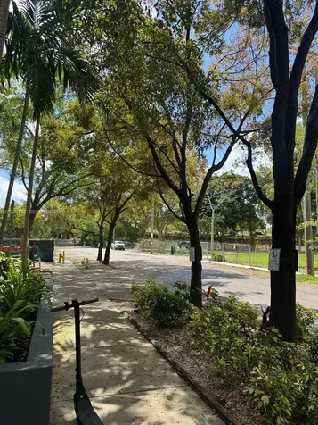 1723 SW 2nd Avenue Miami FL 33129