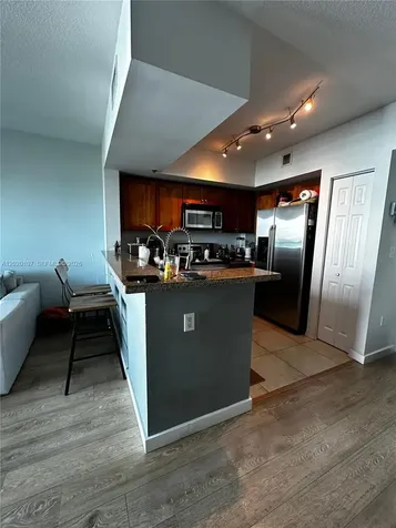 1723 SW 2nd Avenue Miami FL 33129