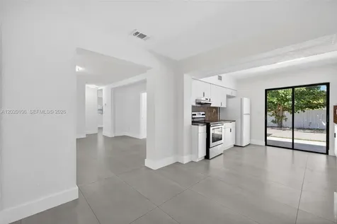 North Miami Beach FL 33162