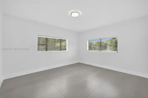 North Miami Beach FL 33162