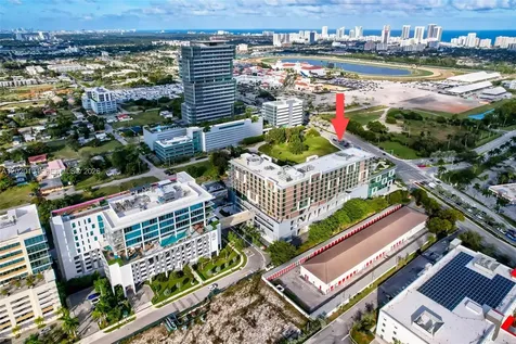 21290 Biscayne Aventura FL 33180