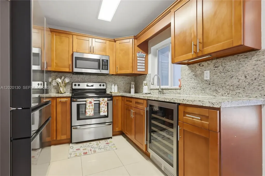 6641 Freedom Street Hollywood FL 33024