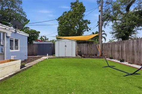 6641 Freedom Street Hollywood FL 33024