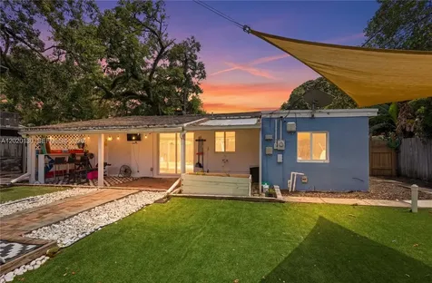 6641 Freedom Street Hollywood FL 33024