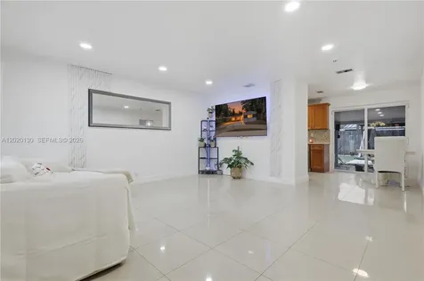 6641 Freedom Street Hollywood FL 33024