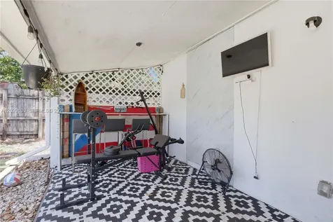 6641 Freedom Street Hollywood FL 33024