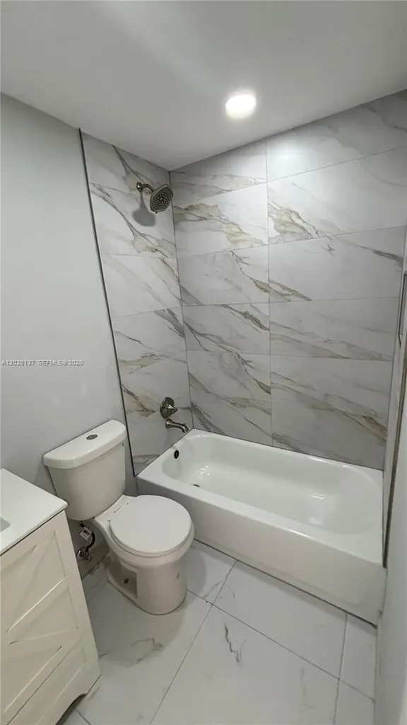 20825 NE 8th Court Miami FL 33179