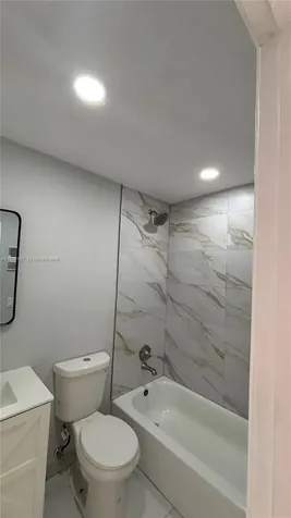 20825 NE 8th Court Miami FL 33179