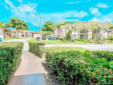 20825 NE 8th Court Miami FL 33179
