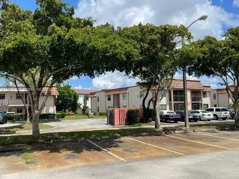 20825 NE 8th Court Miami FL 33179