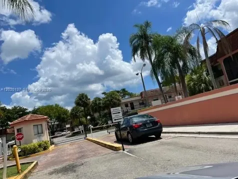 20825 NE 8th Court Miami FL 33179