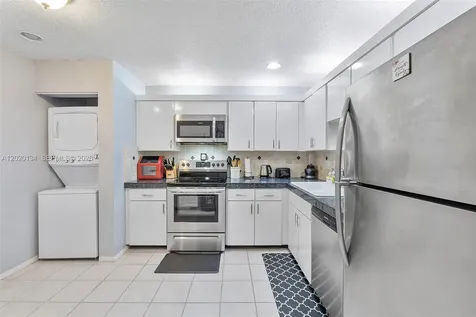 2844 NW 42nd Avenue Coconut Creek FL 33066