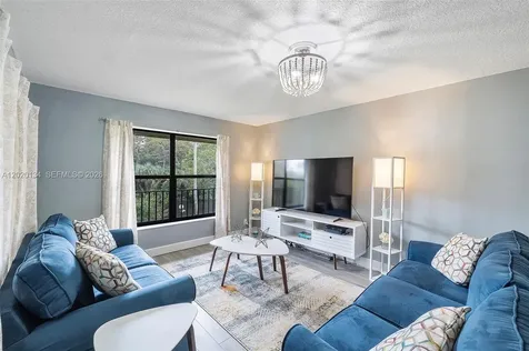 2844 NW 42nd Avenue Coconut Creek FL 33066
