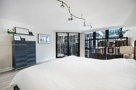1925 Brickell Avenue Miami FL 33129