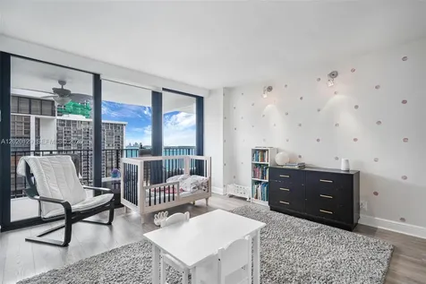 1925 Brickell Avenue Miami FL 33129
