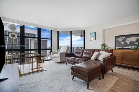1925 Brickell Avenue Miami FL 33129
