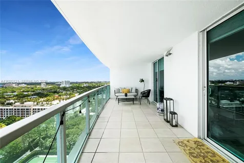 2101 Brickell Avenue Miami FL 33129