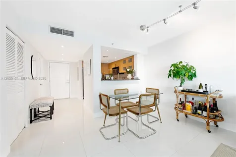 2101 Brickell Avenue Miami FL 33129