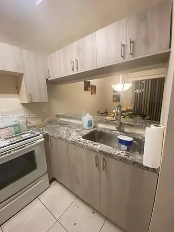 14148 SW 93rd Lane Miami FL 33186