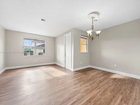 1049 NE 42nd Place Homestead FL 33033