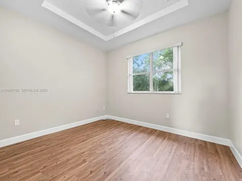 1049 NE 42nd Place Homestead FL 33033